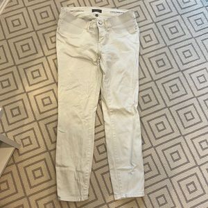 White maternity jeans